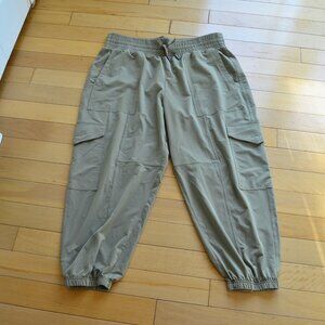 Spanx out of office/on the move cargo joggers Tuscan olive Size 1X Petite